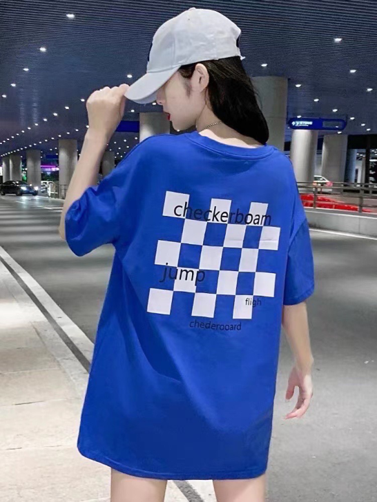 Woman's  Large size loose fit T-SHIRT