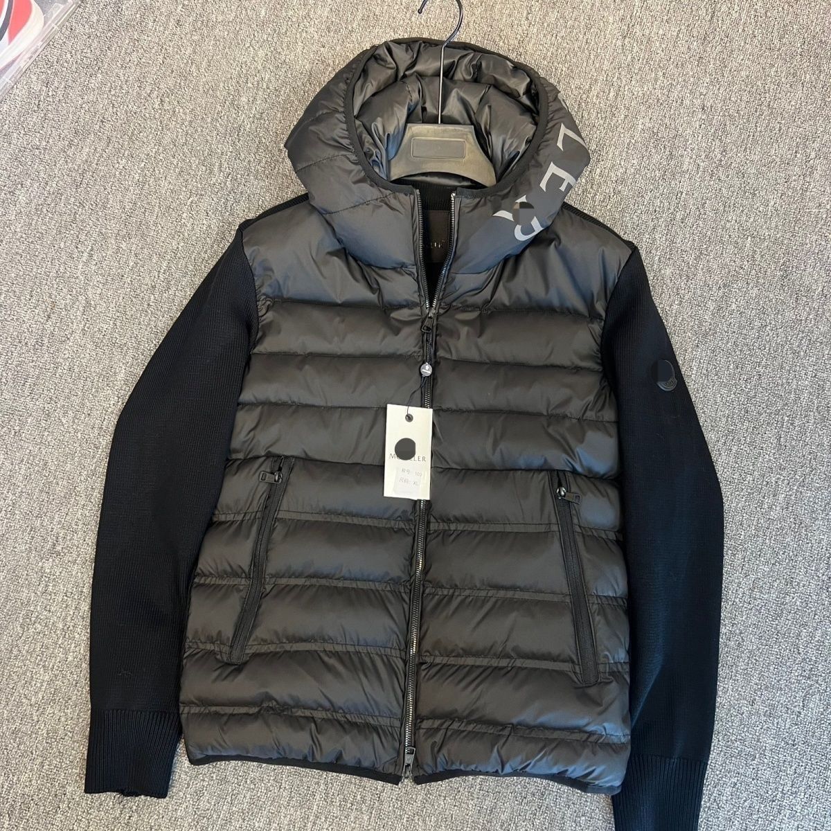 Men's patchwork down jacket