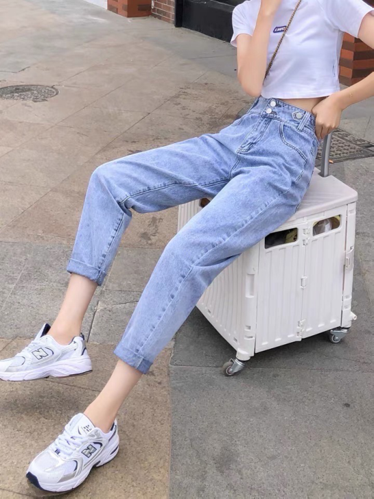 Women's high-quality jeans