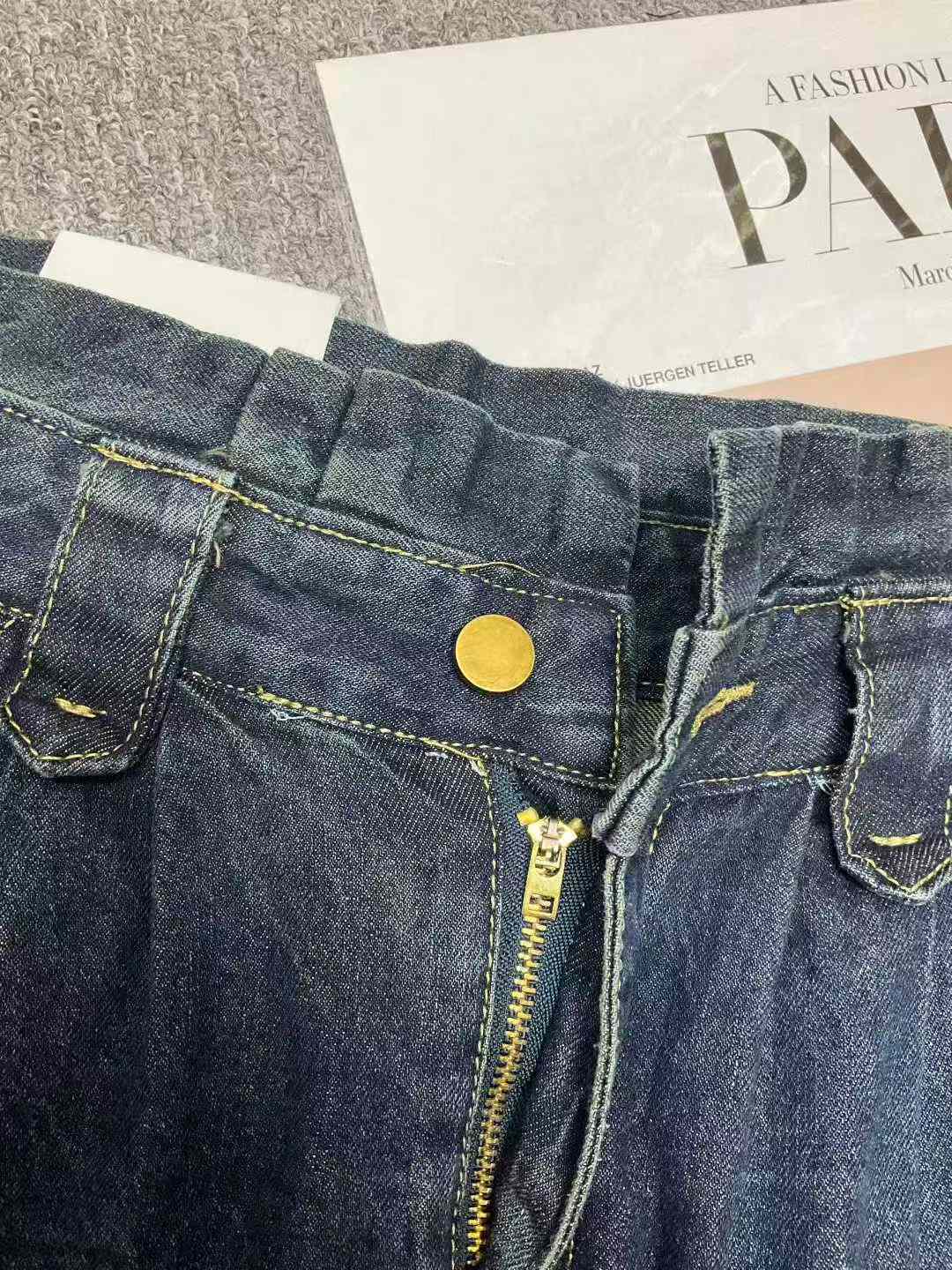 Women‘s jeans