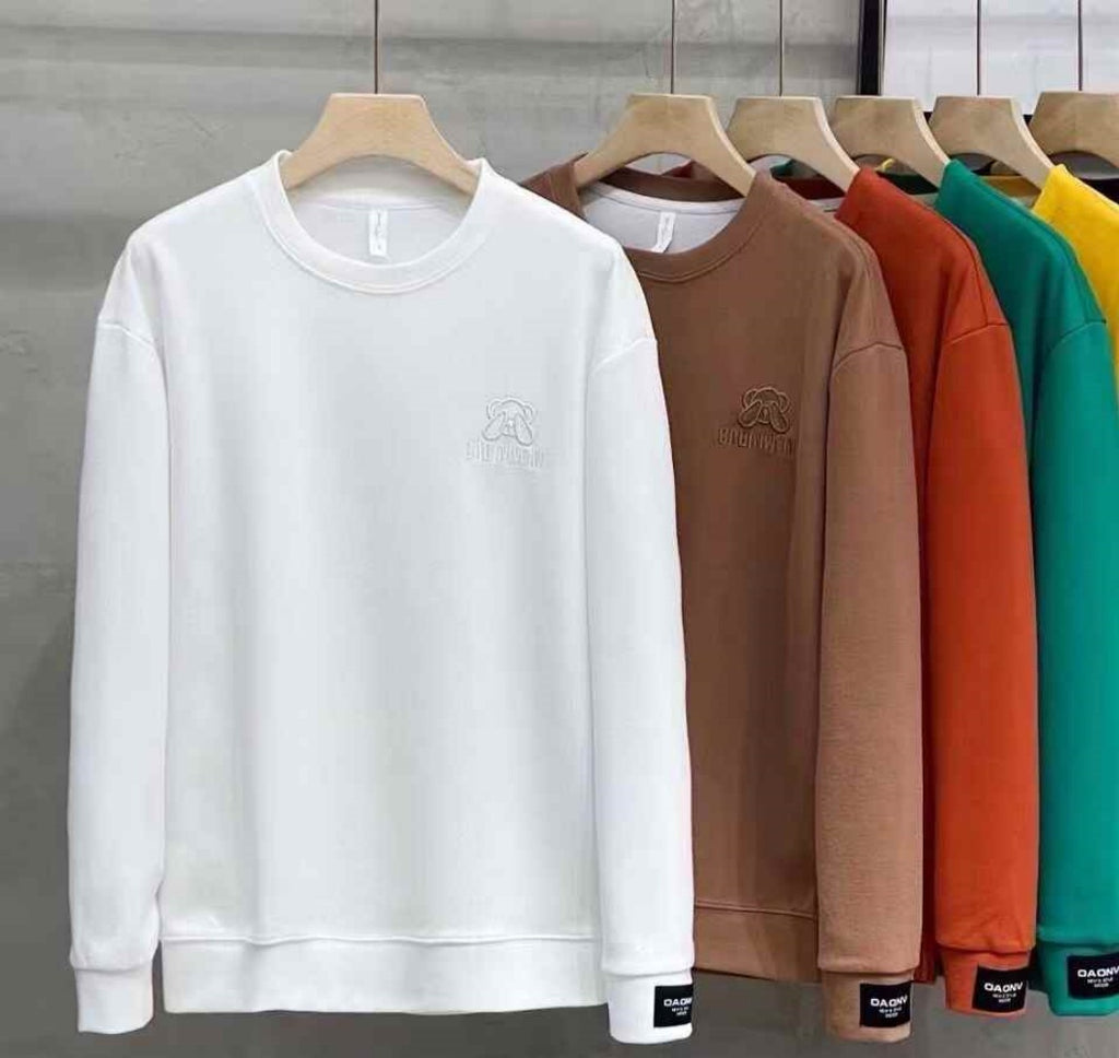 Mens round-neck sweatshirt