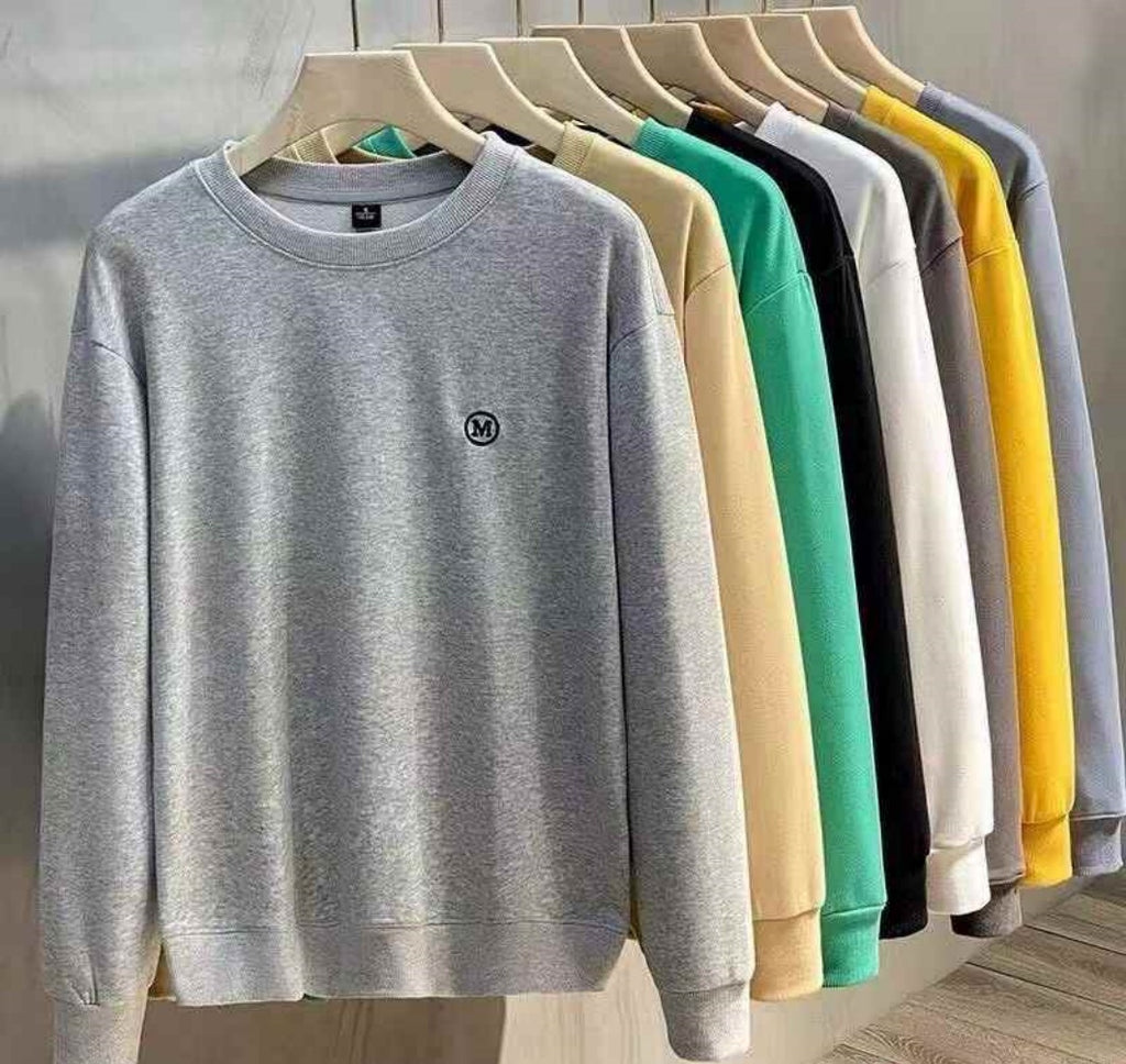 Mens round-neck sweatshirt