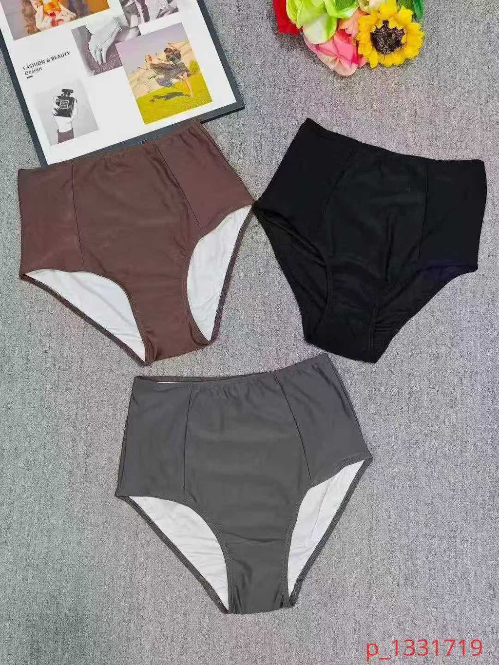 Women's swimming trunks