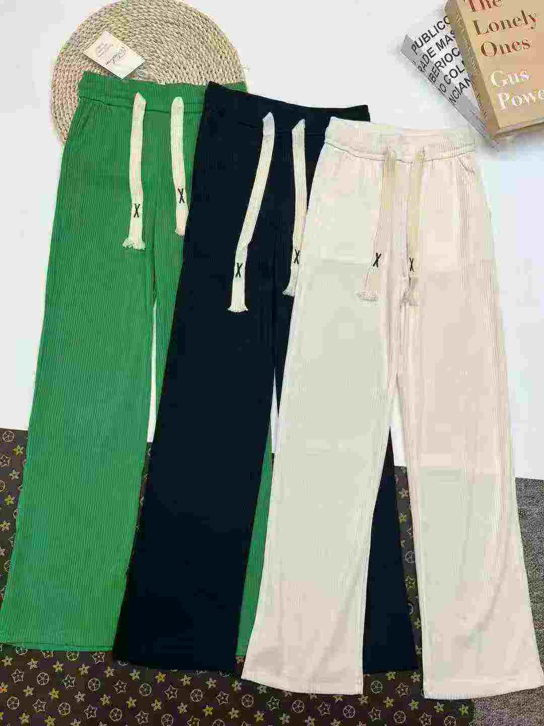Women's silk wide-leg pants