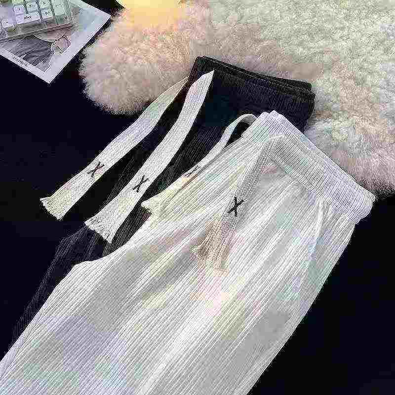 Women's silk wide-leg pants