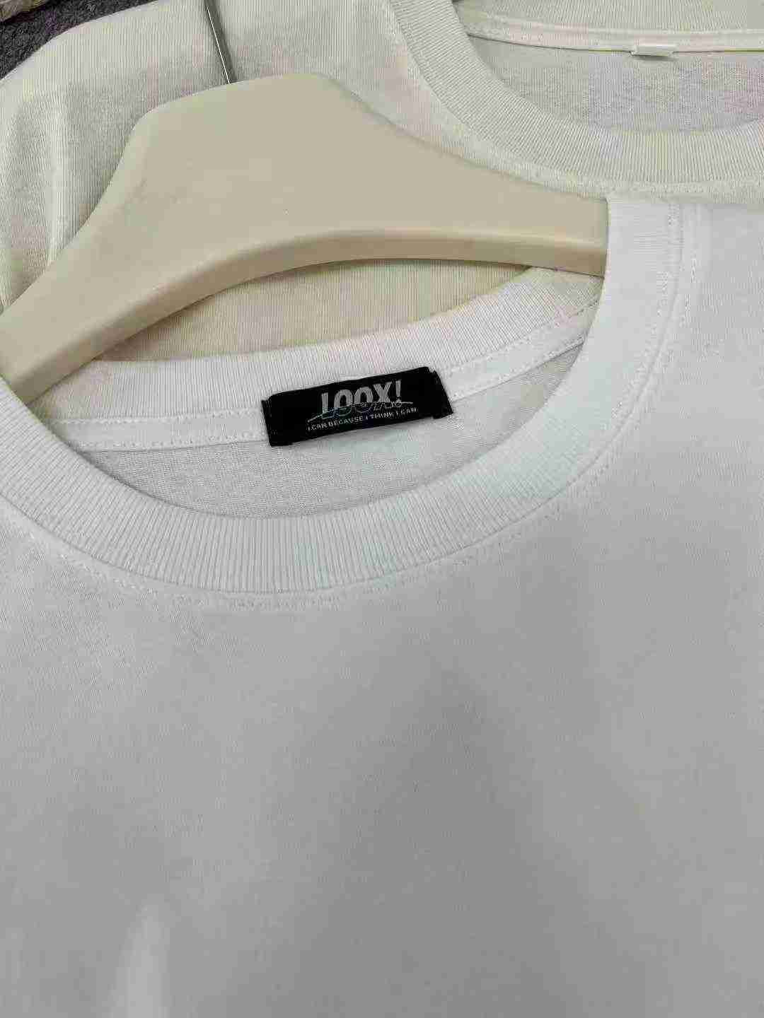 Men's light-colored T-shirt