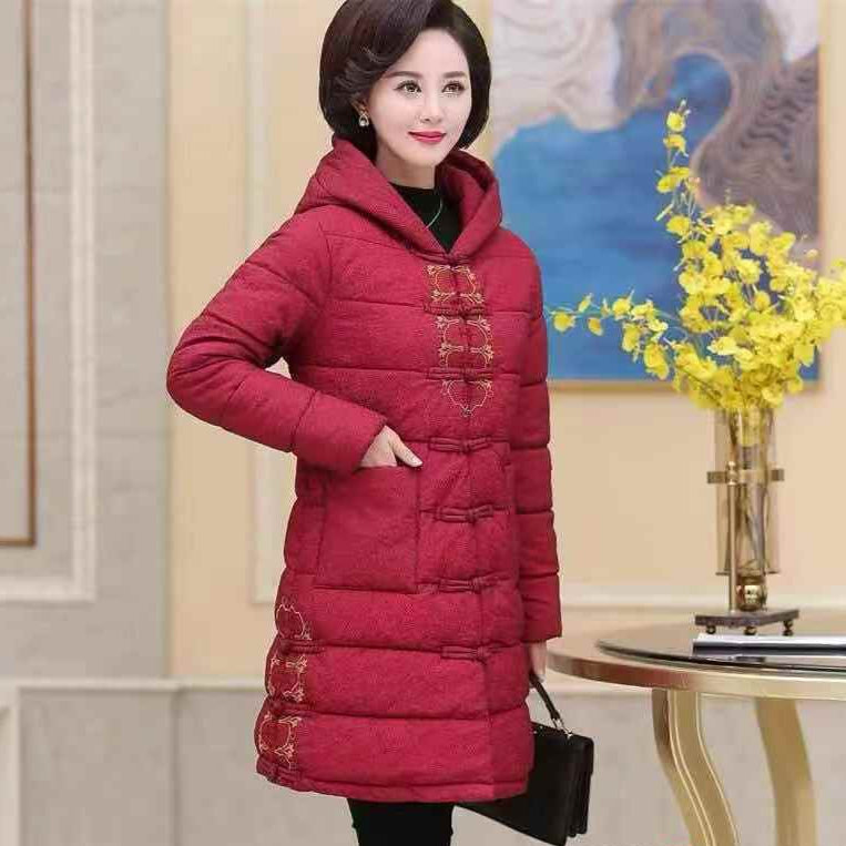 Women middle-aged puffer coat