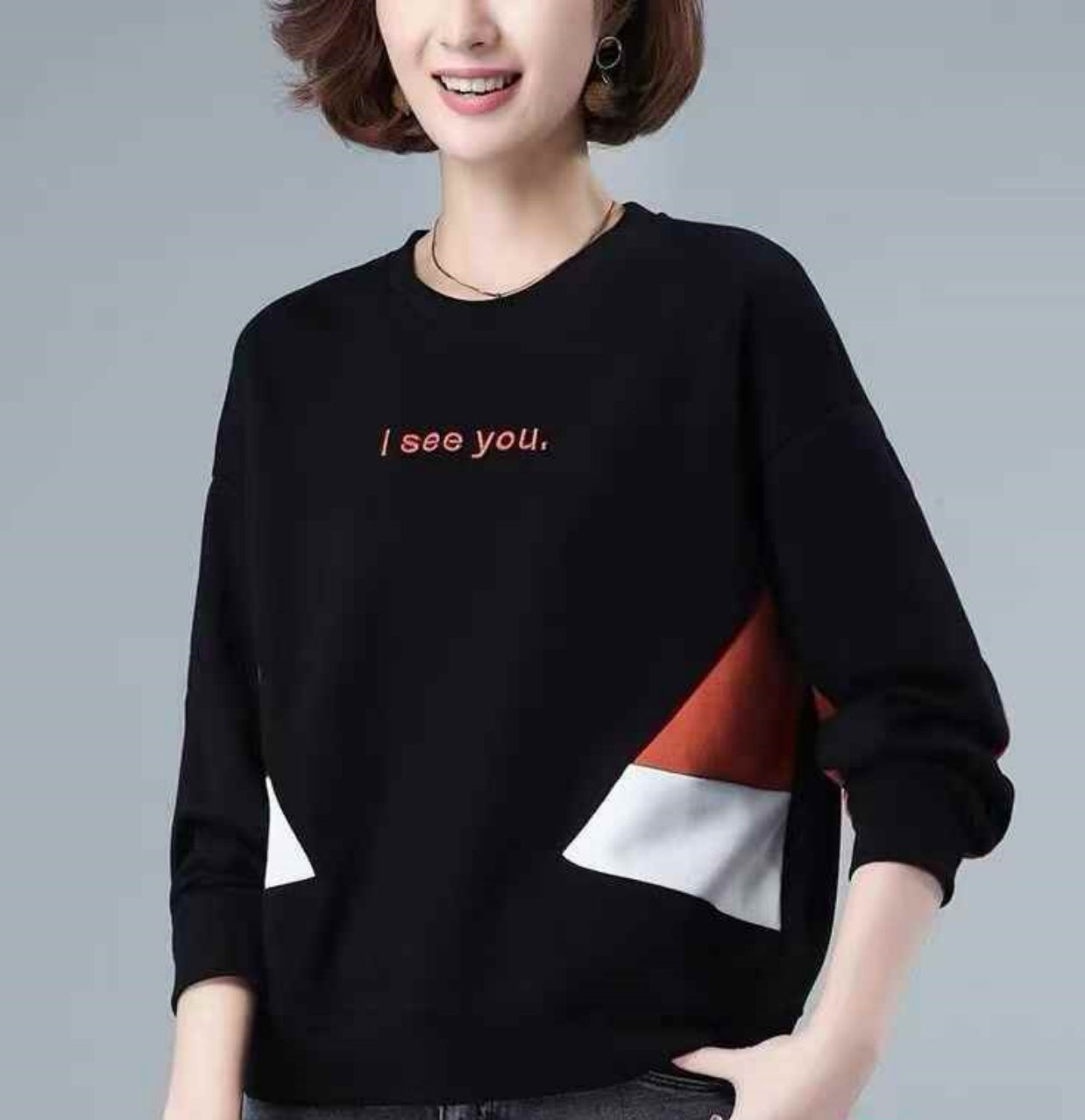 Women middle-aged round-neck sweatshirt