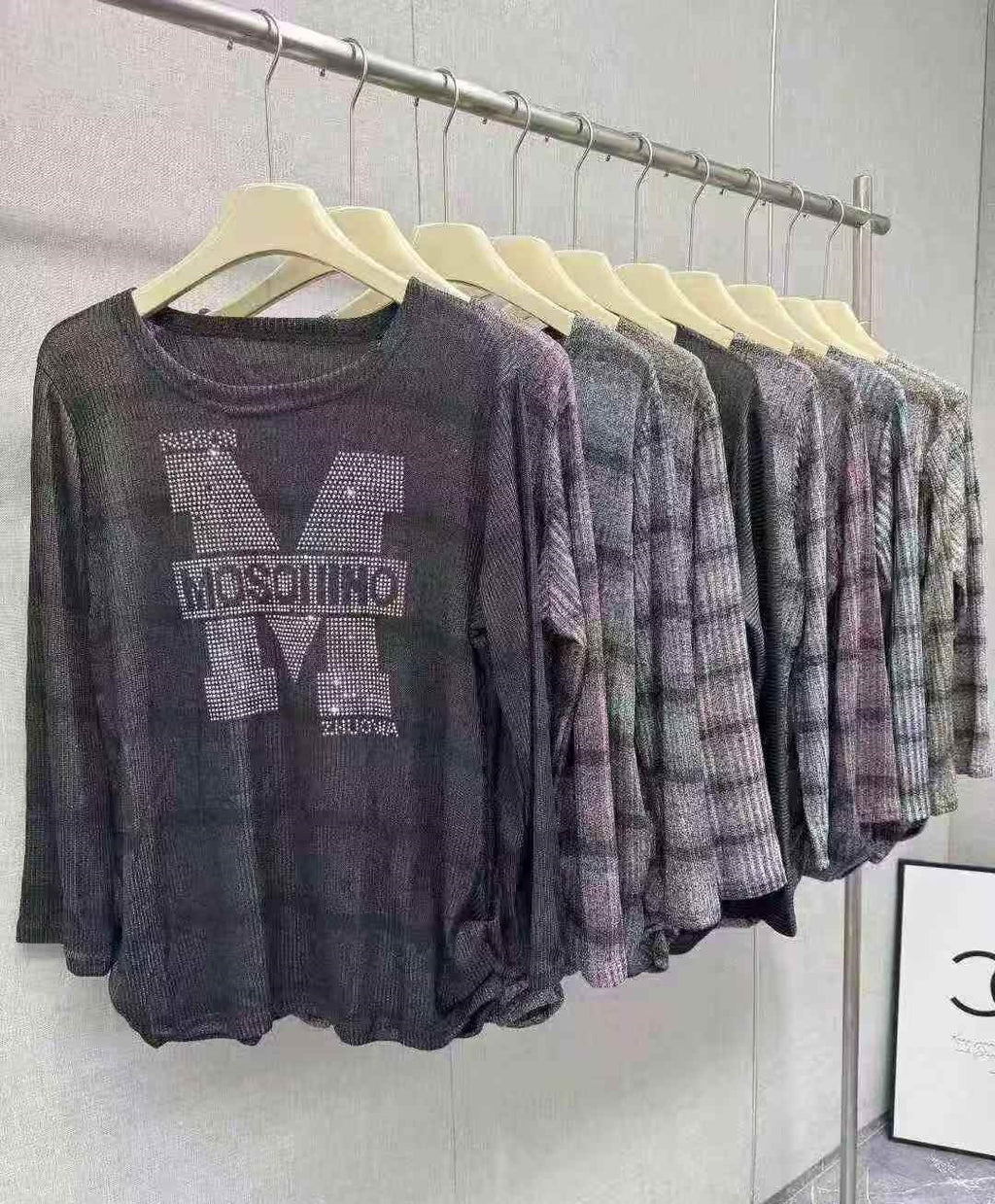 Women long sleeves sweatshirt