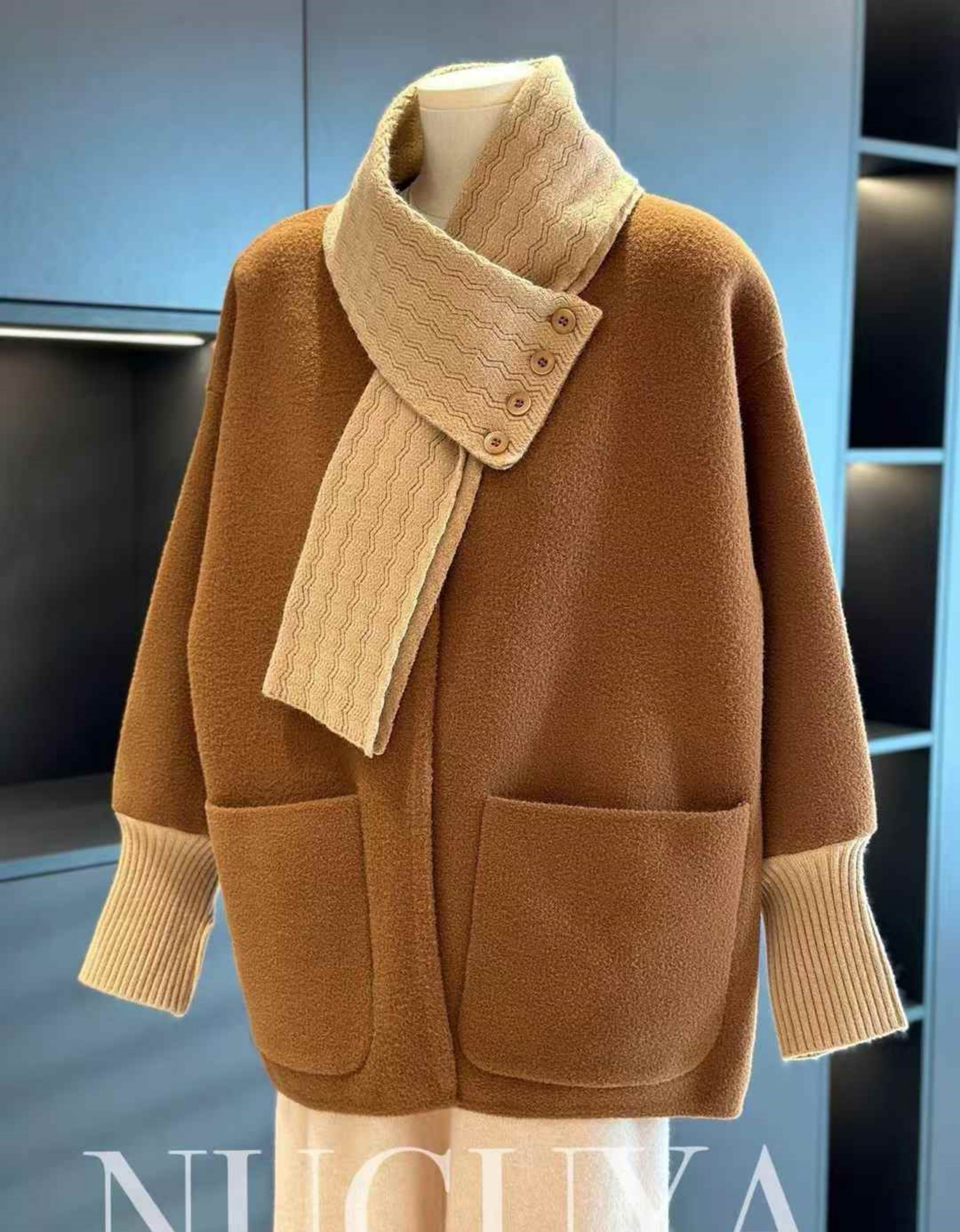 Women woolen coat