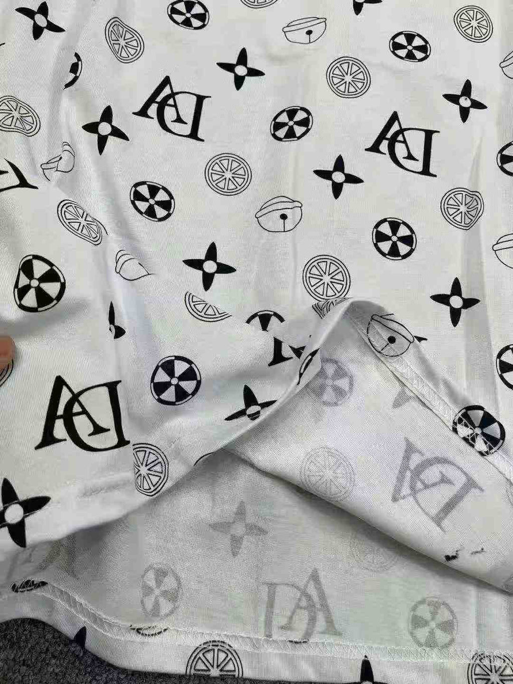 Women's Design-Toned T-Shirt