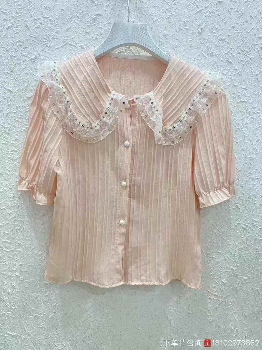 Women doll collar shirts