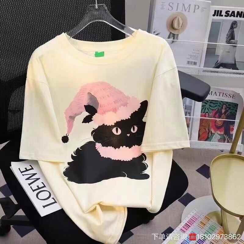 Women cartoon T-shirt