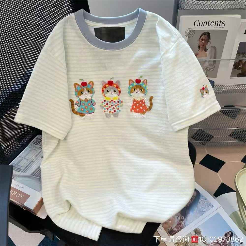 Women stripes T-shirts