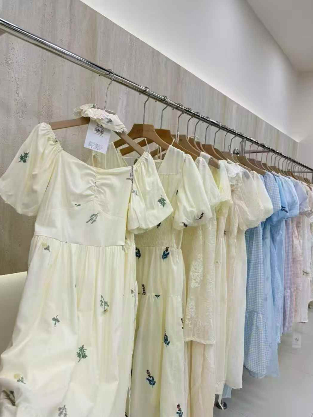 Women chiffon dresses