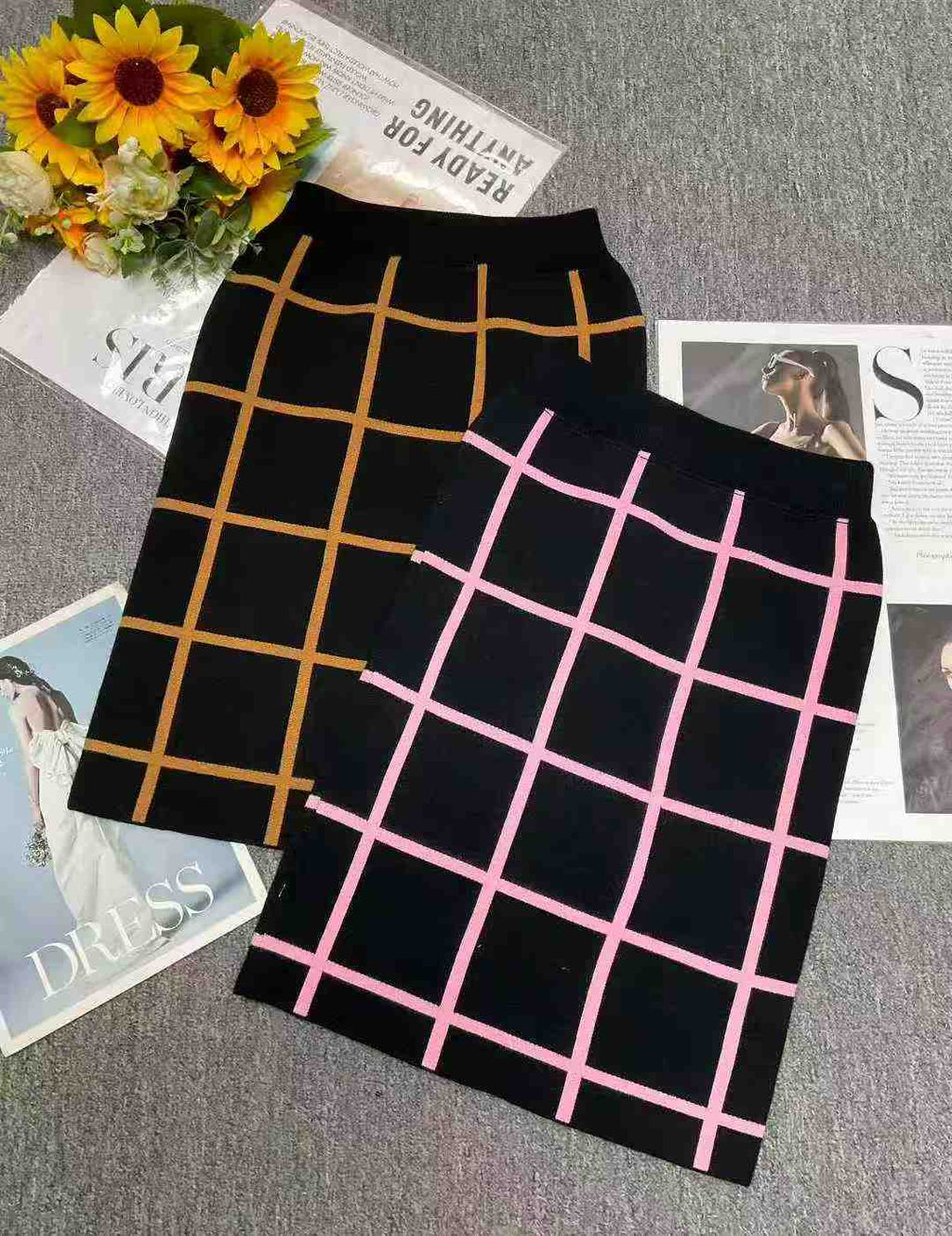 Women knitting skirts