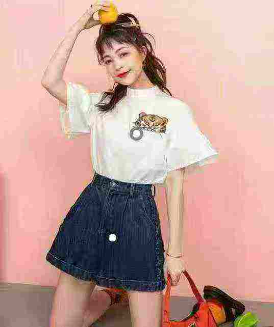 Women's print T-shirt