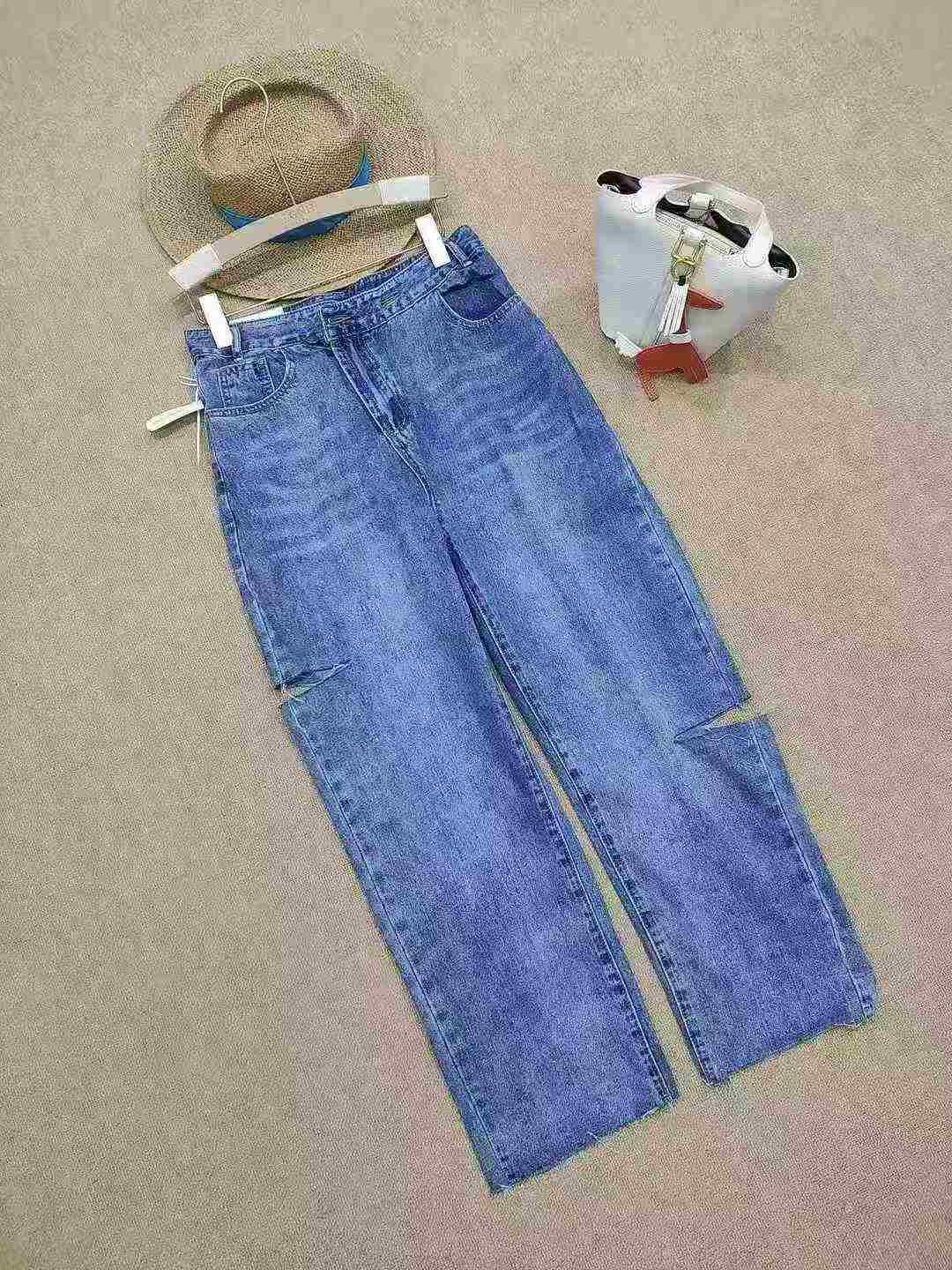Women's distressed trend straight-cut soft fabric denim pants