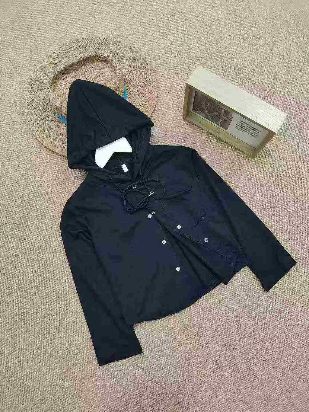 Kid's button-fastened cotton hooded sweatshirt