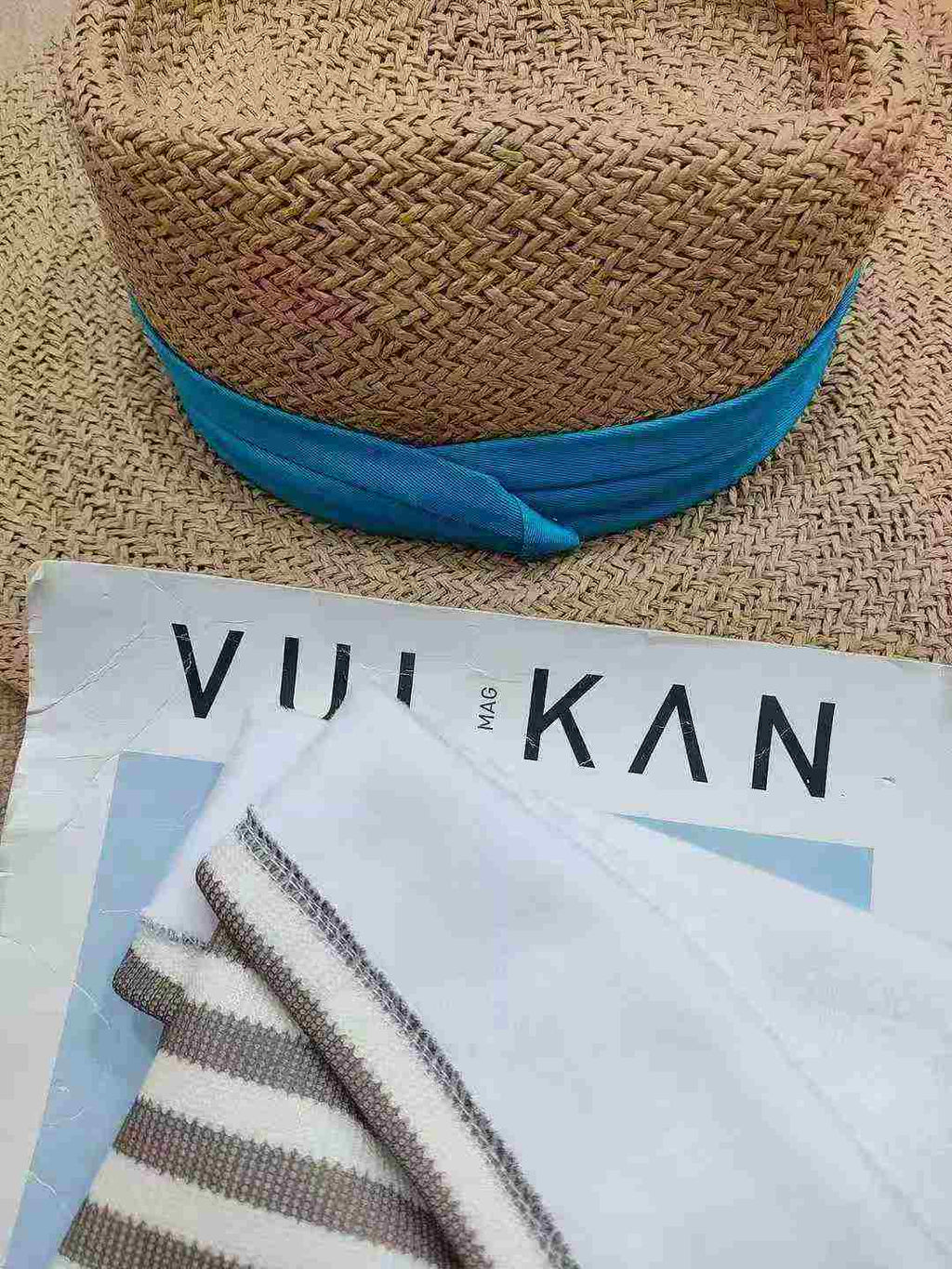 Kid's light brown striped fleece thickened straight-leg pants