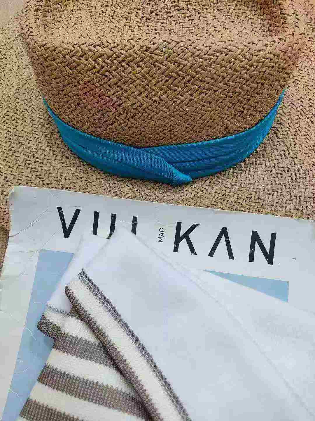 Kid's light brown striped fleece thickened straight-leg pants