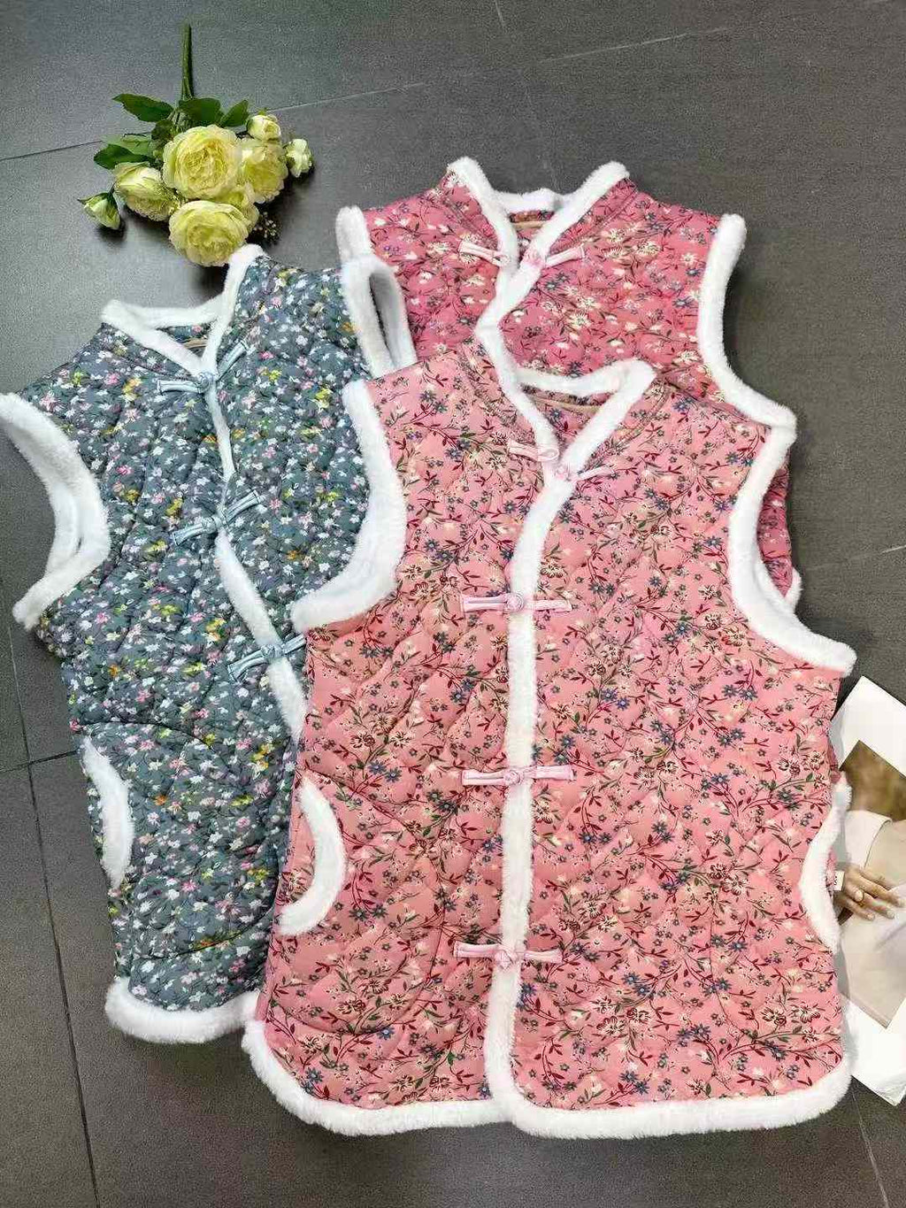 Women chinese-style cotton-padded vests