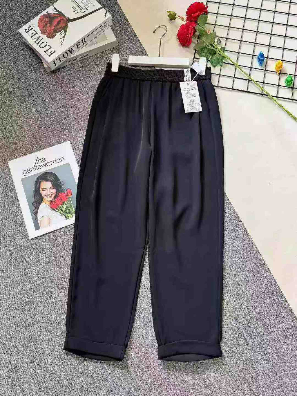 Women's slim-fitting silk pants