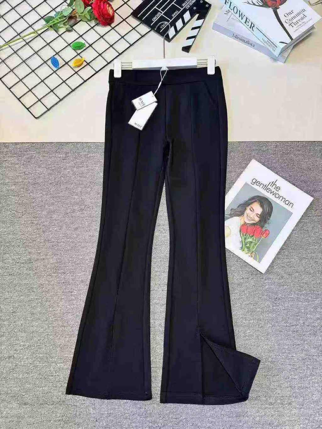 Women's high-waisted stretch slim-fitting slit mini-pant