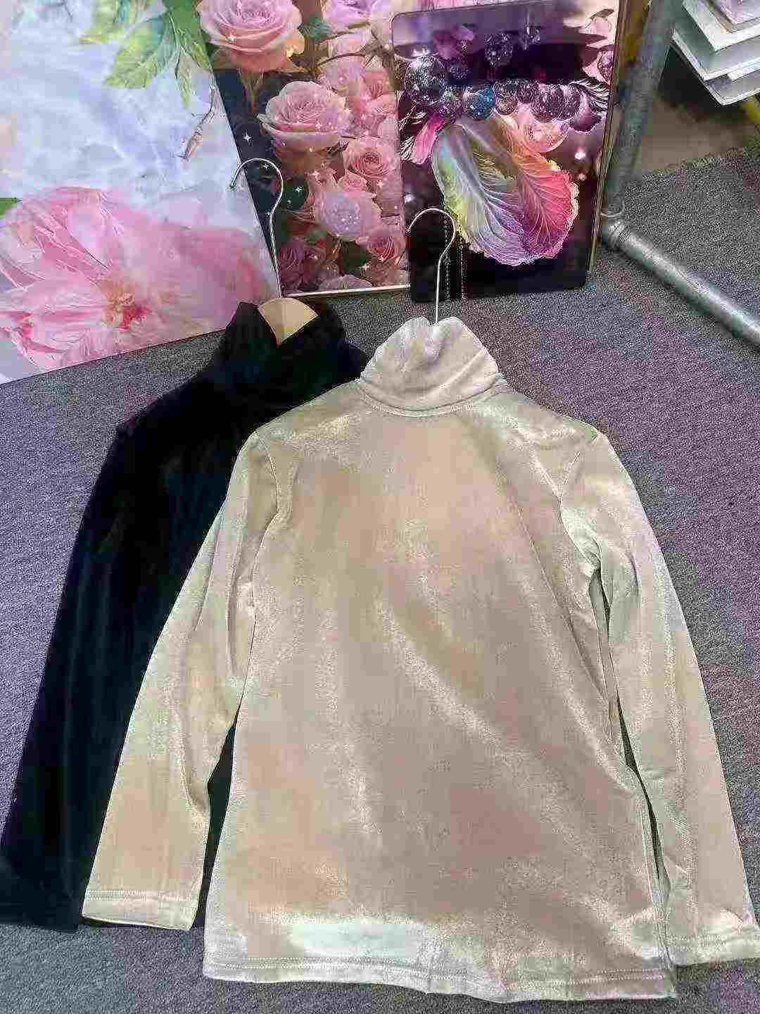 Women's thick fleece base layer shirt