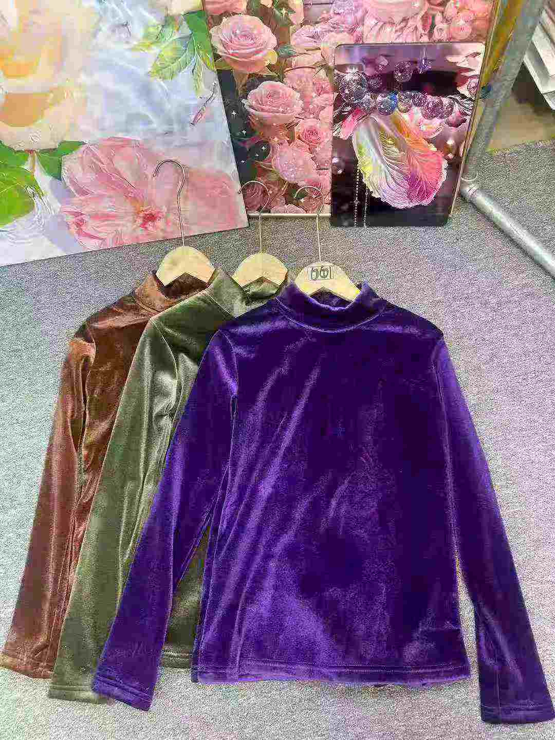 Women's thick fleece base layer shirt