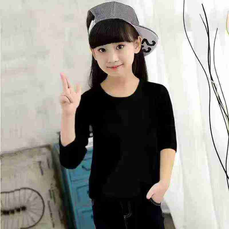 Kid's round-neck black hoodie