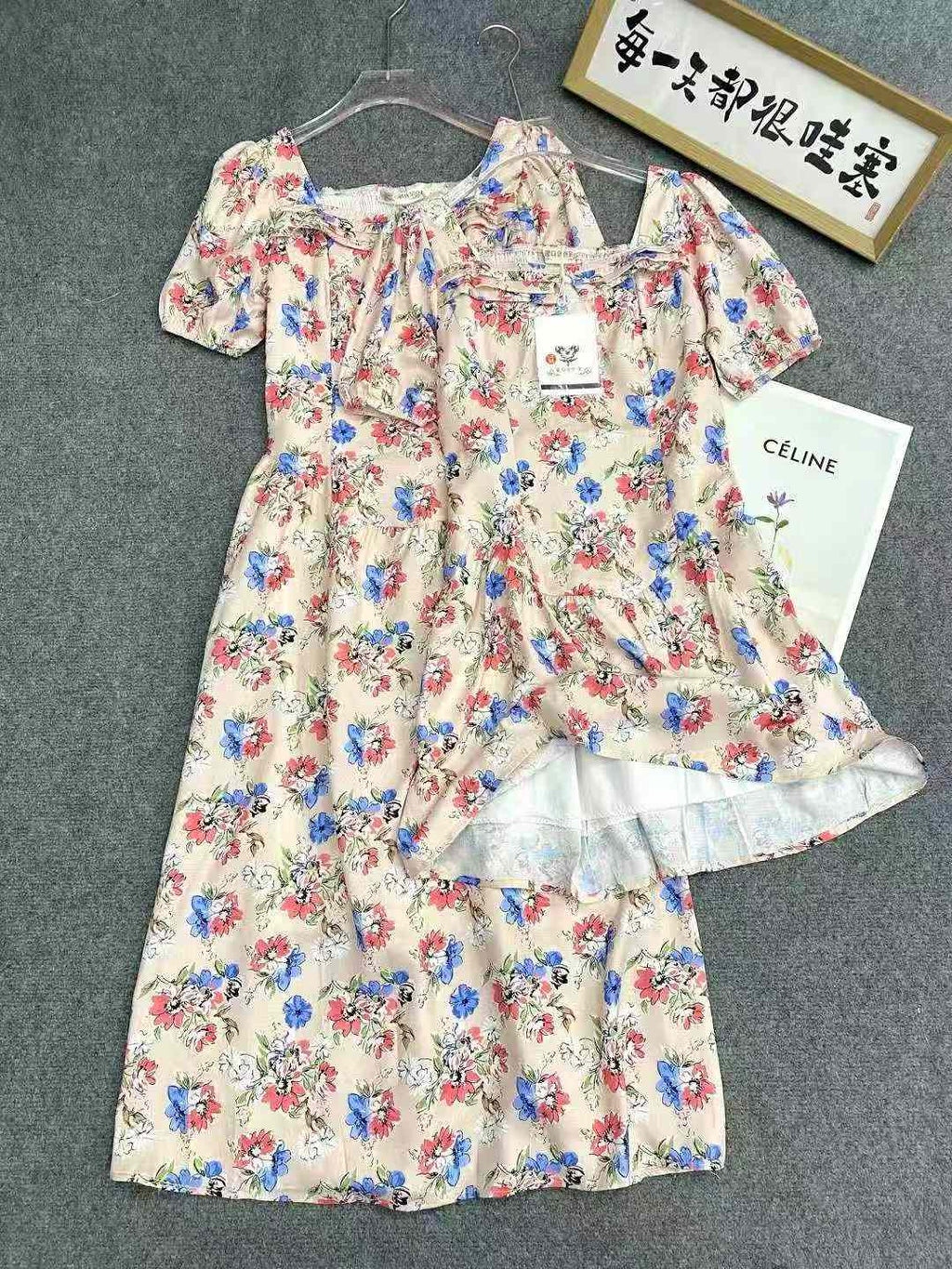 Women floral dresses