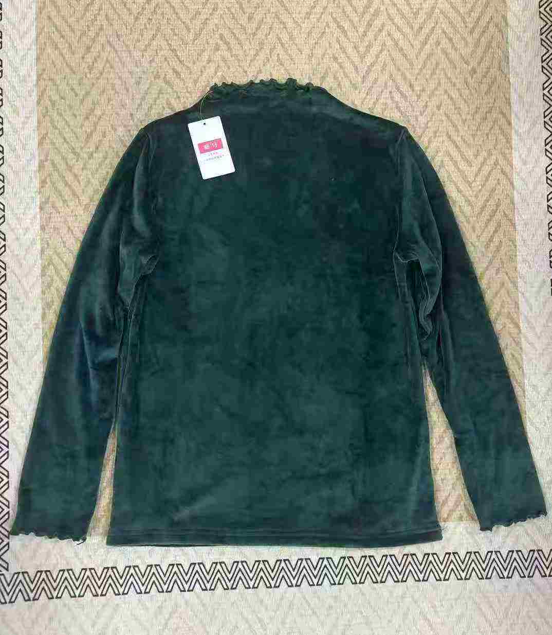 Children's half-neck wooden earflap base layer top