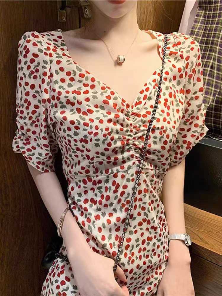Women chic floral dress