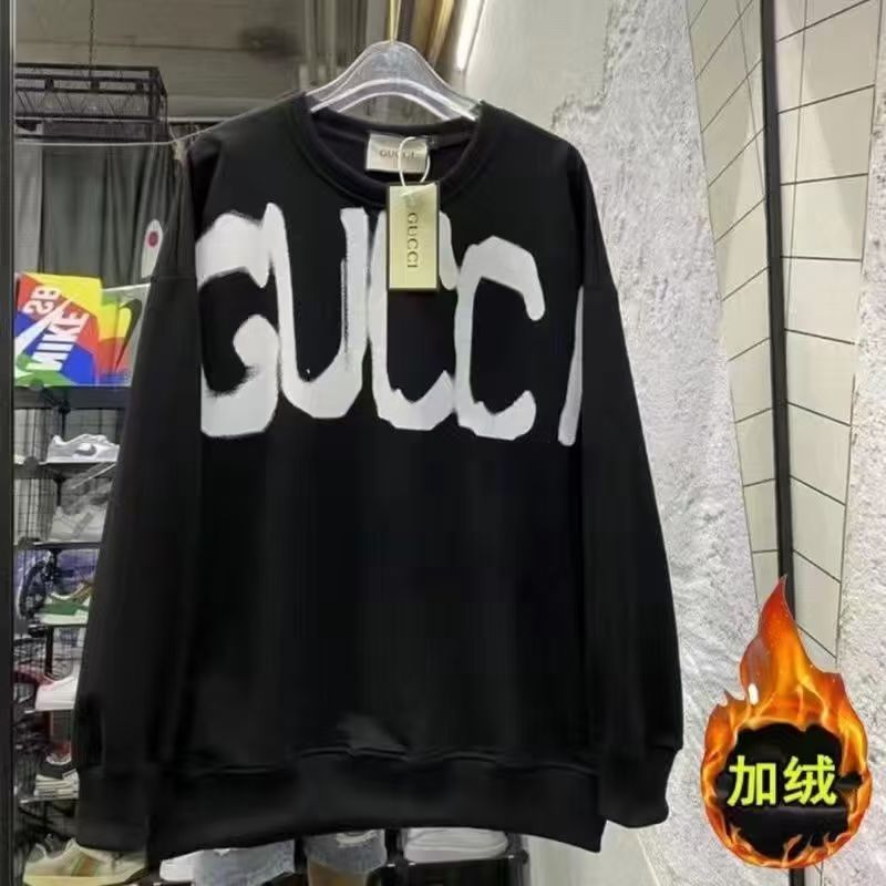 Men's pullover hoodie