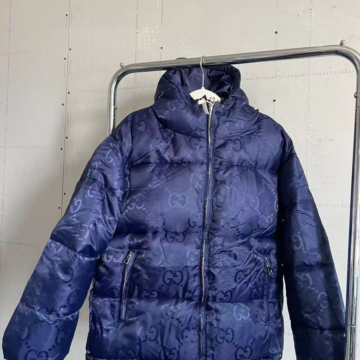 men's down jacket