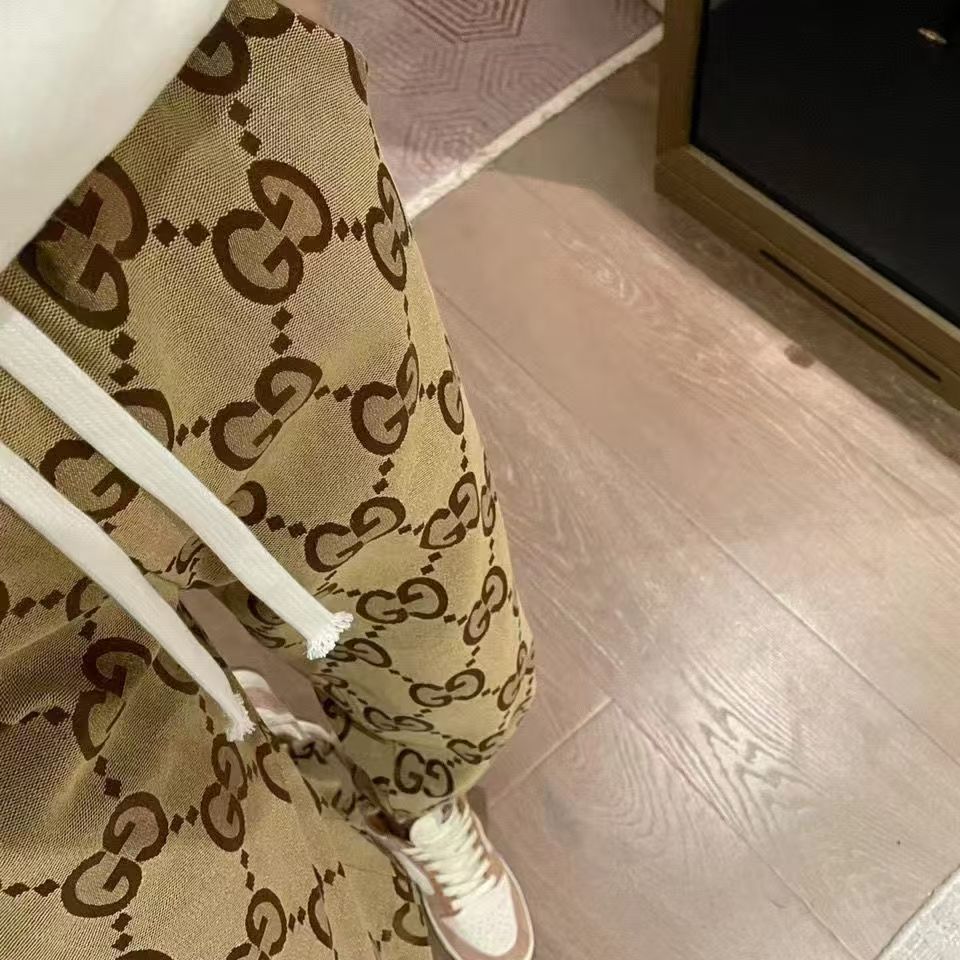 Men's and women's pants