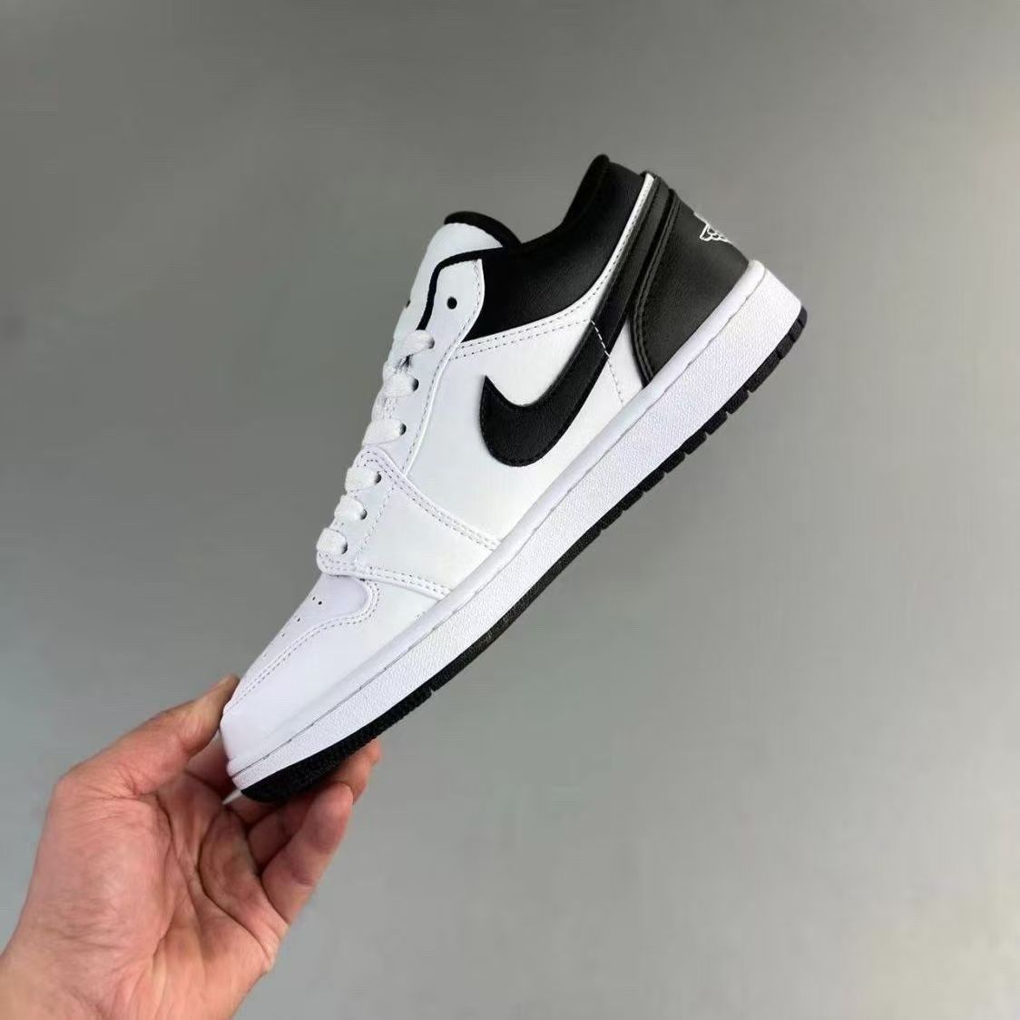 Daily Casual Sports Shoes