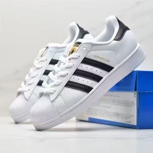 Men's and Women's Casual Shoes