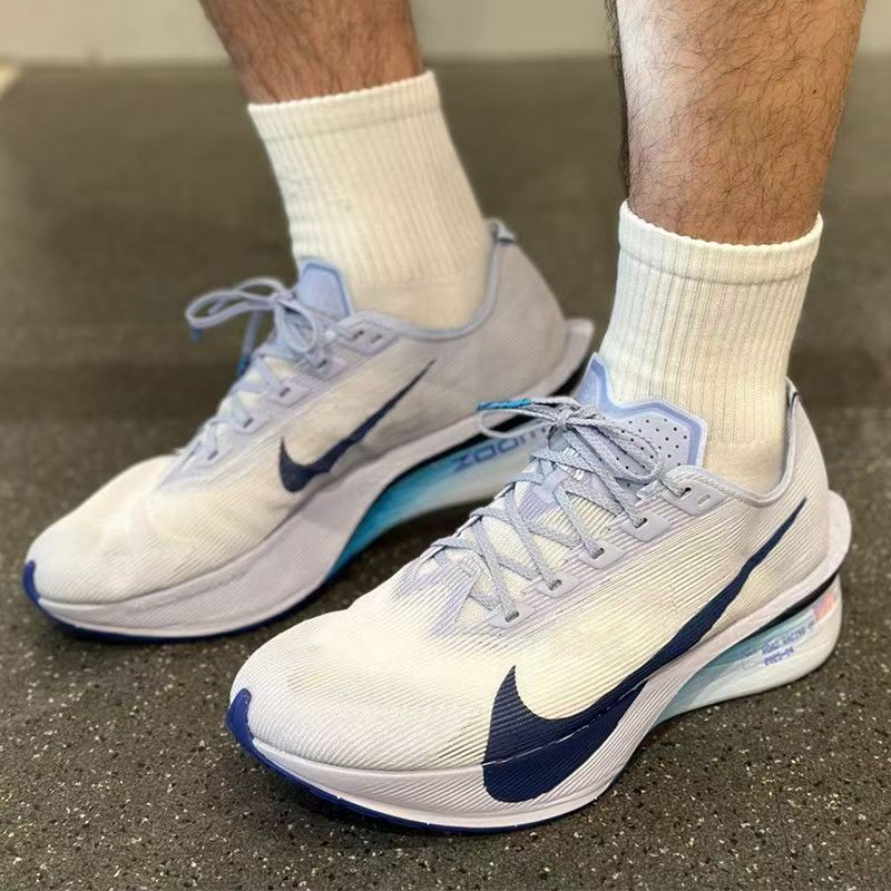 Soft-soled Breathable Sports Shoes