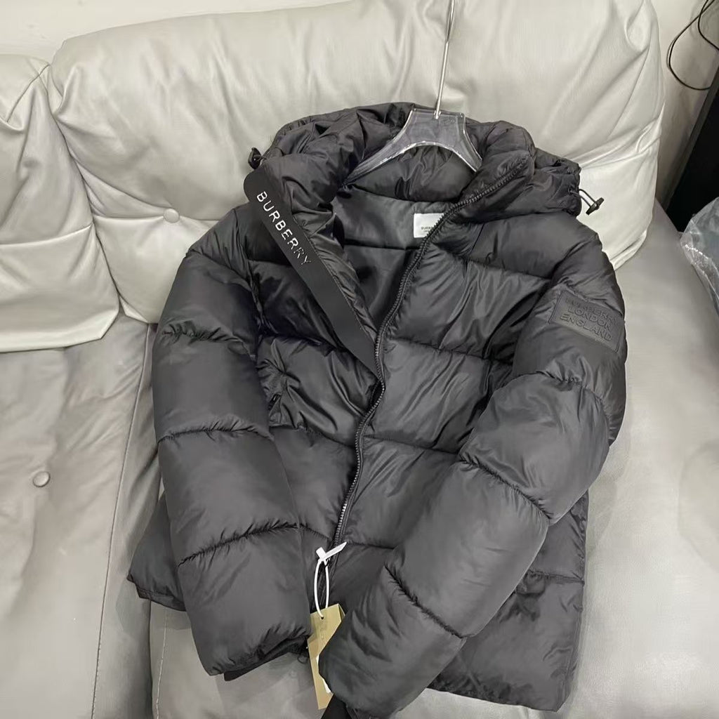 BURBERRY Down jacket