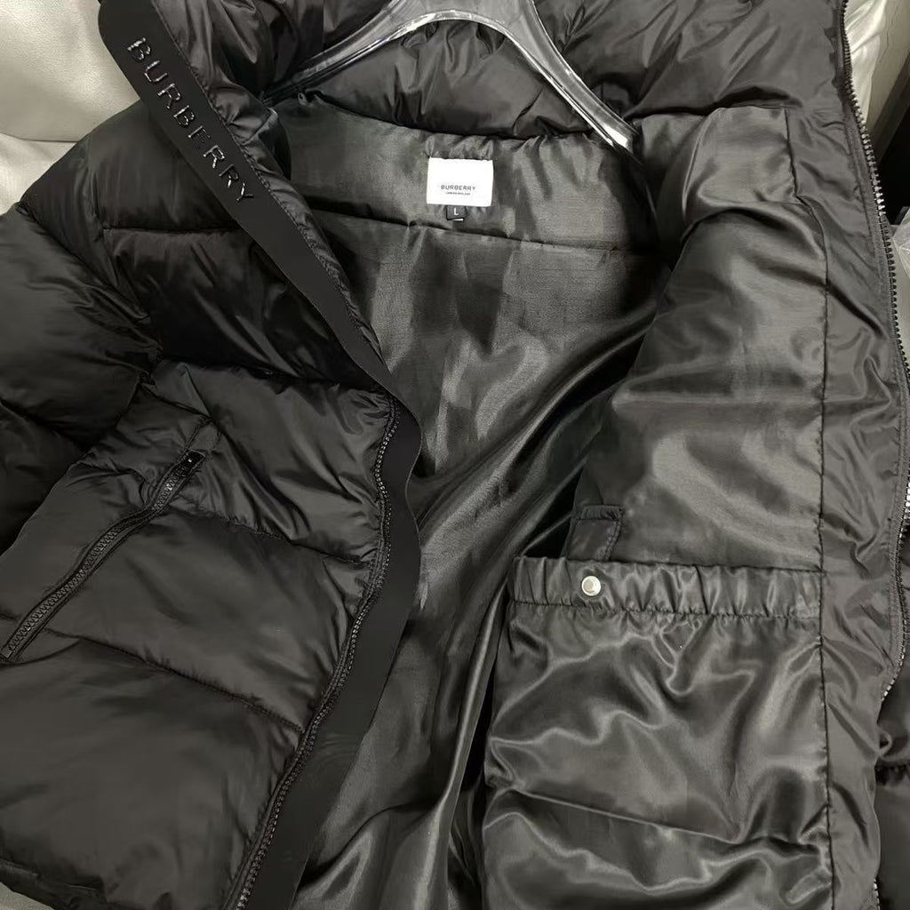 BURBERRY Down jacket