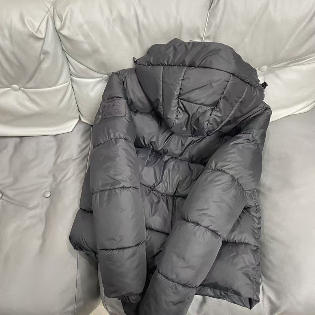 BURBERRY Down jacket