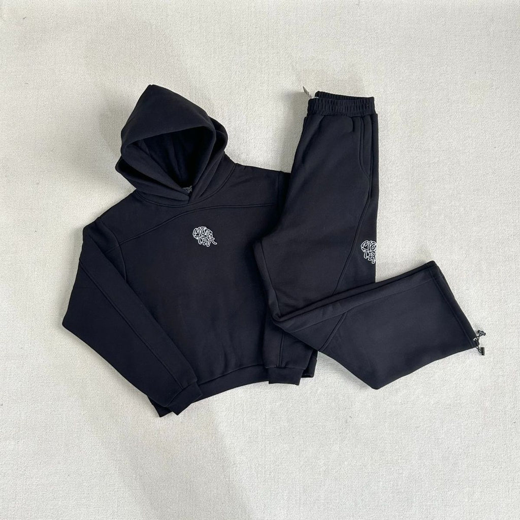 Mertra Sport suit