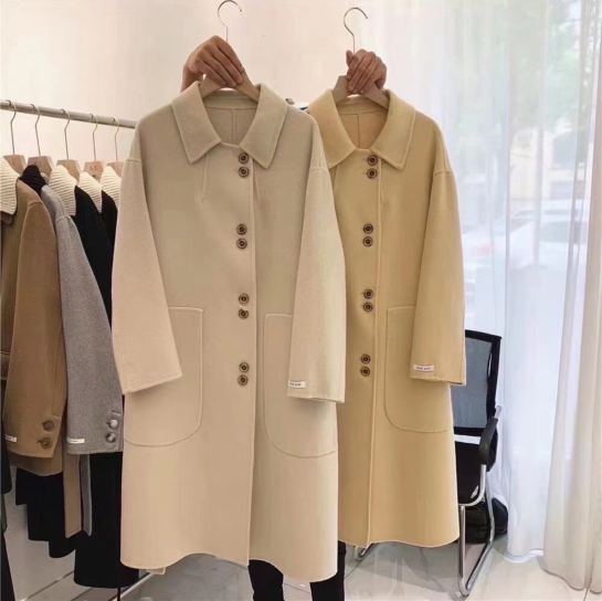 Women’s long wool coat