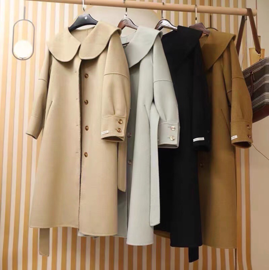 Women’s long wool coat