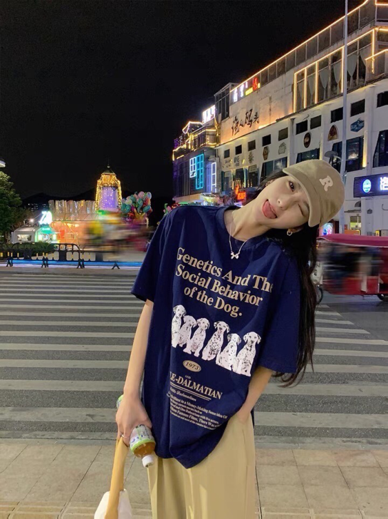 Women's loose fit T-SHIRT