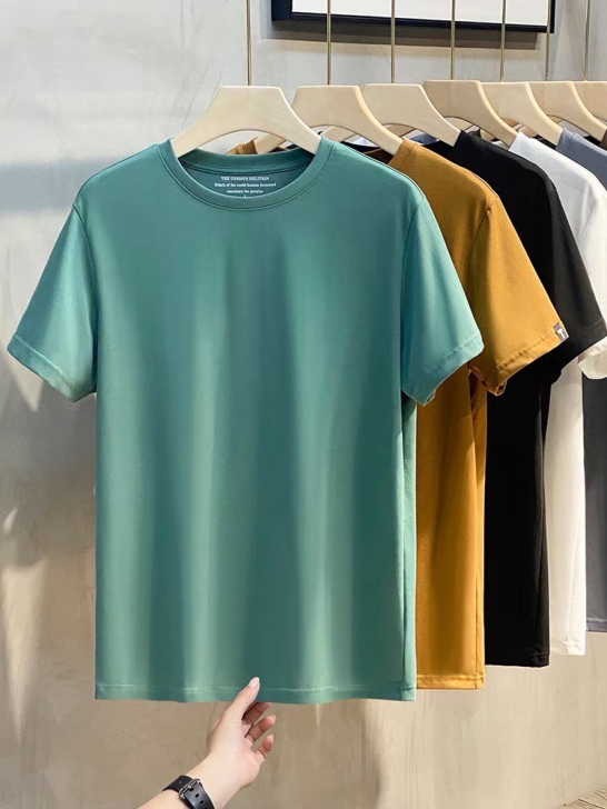 Men's or Women's Custom-made round-neck T-shirt